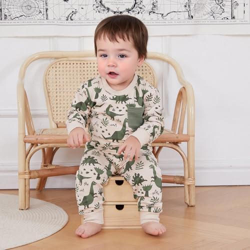 Dinosaur Eaton Fit Set for Boys