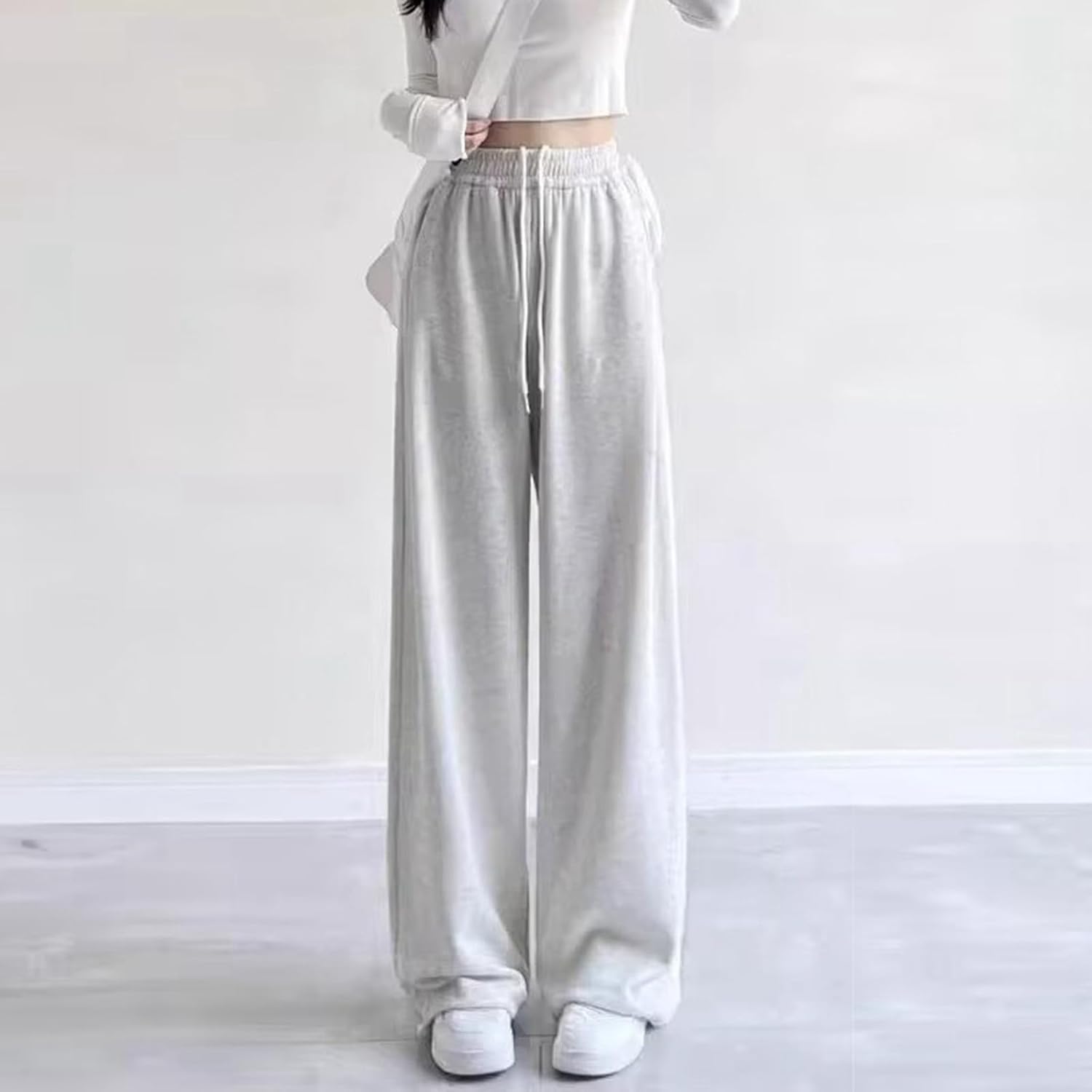 Baggy sweatpants for teen girls