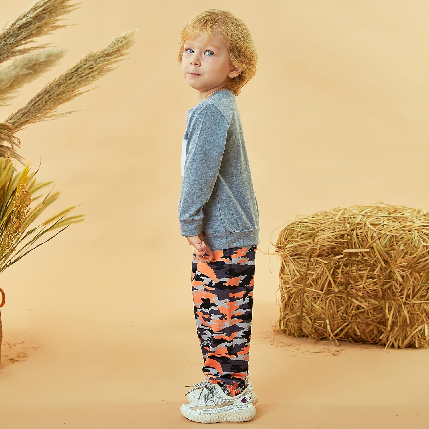 Stylish Toddler Camouflage Sweatsuit Set