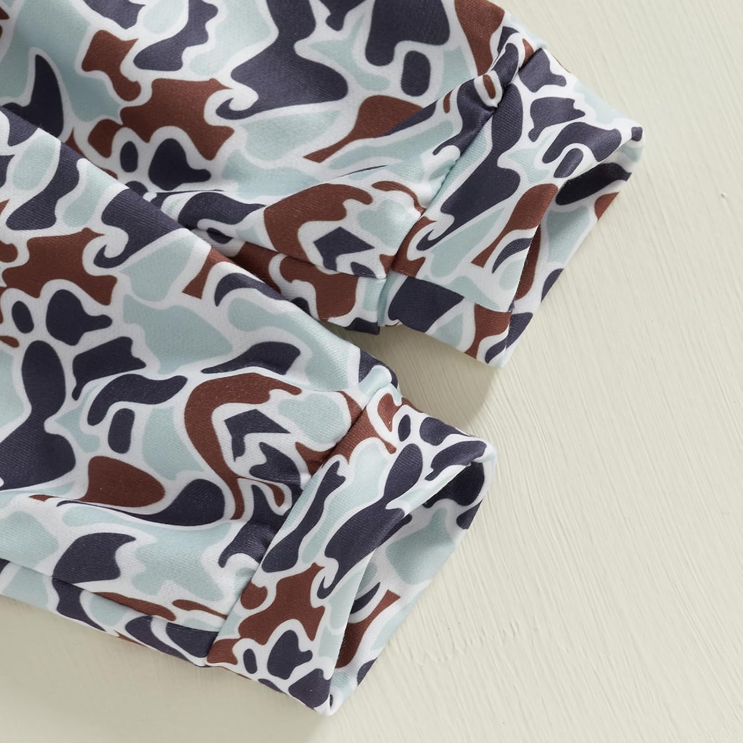 Toddler Camouflage Duck Sweatshirt and Pants Set