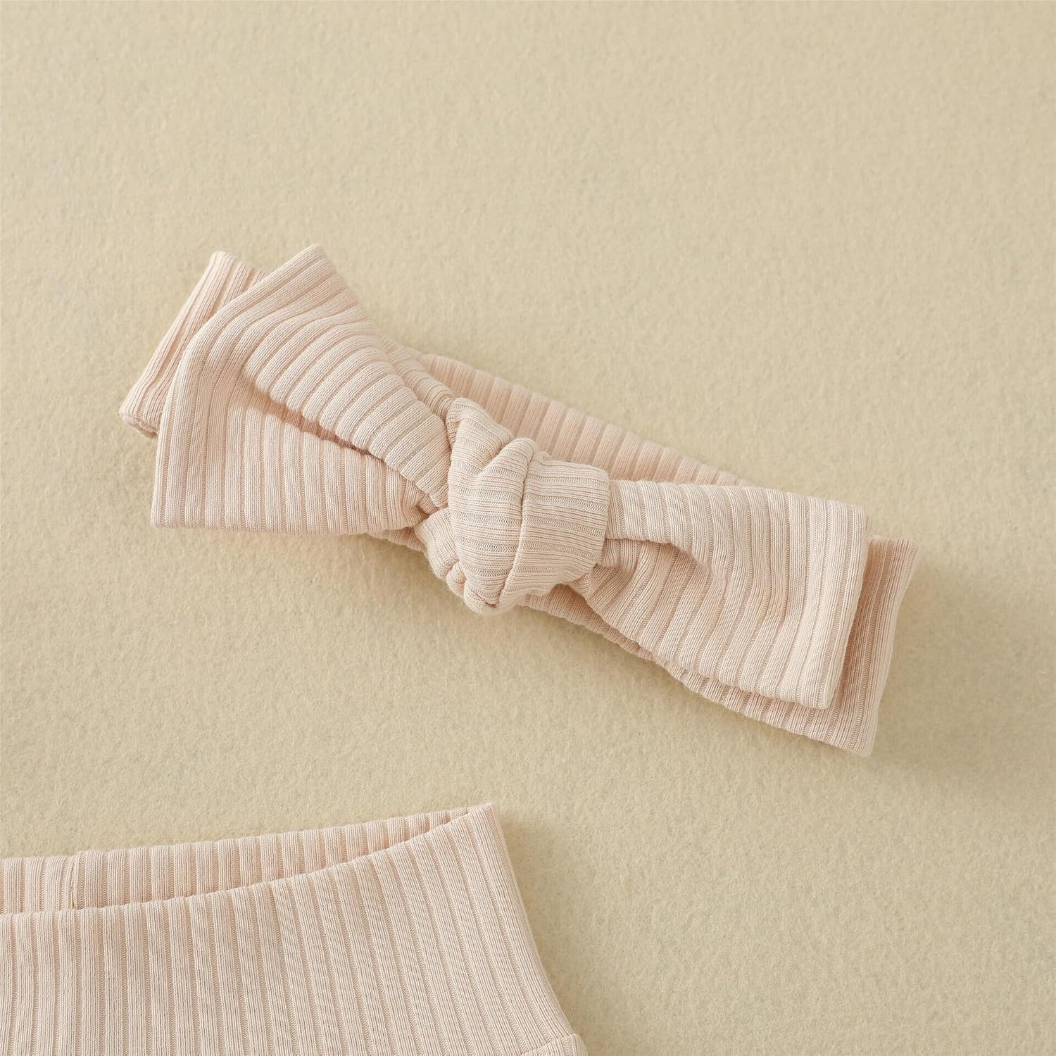 Cute Baby Girl Bloomers with Ruffle Headband