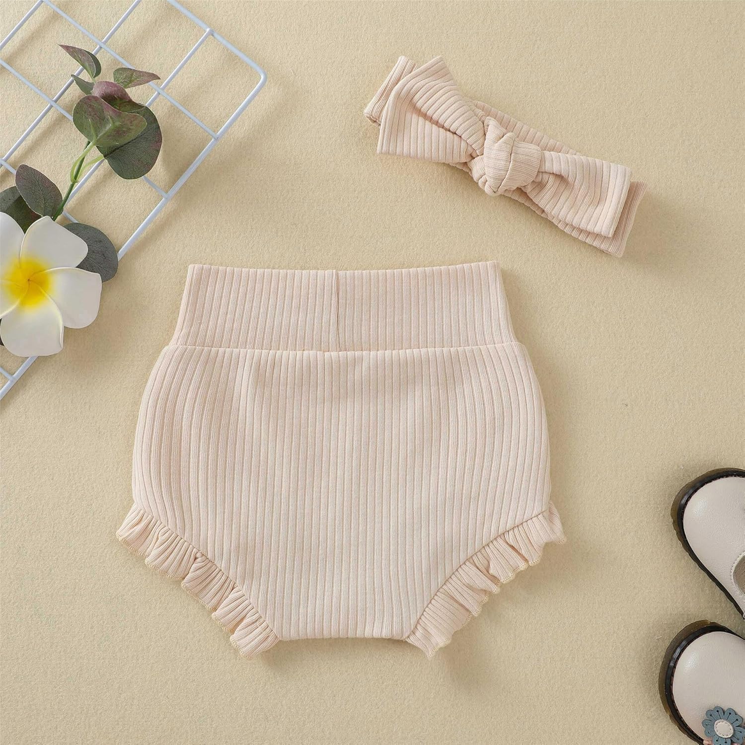 Cute Baby Girl Bloomers with Ruffle Headband