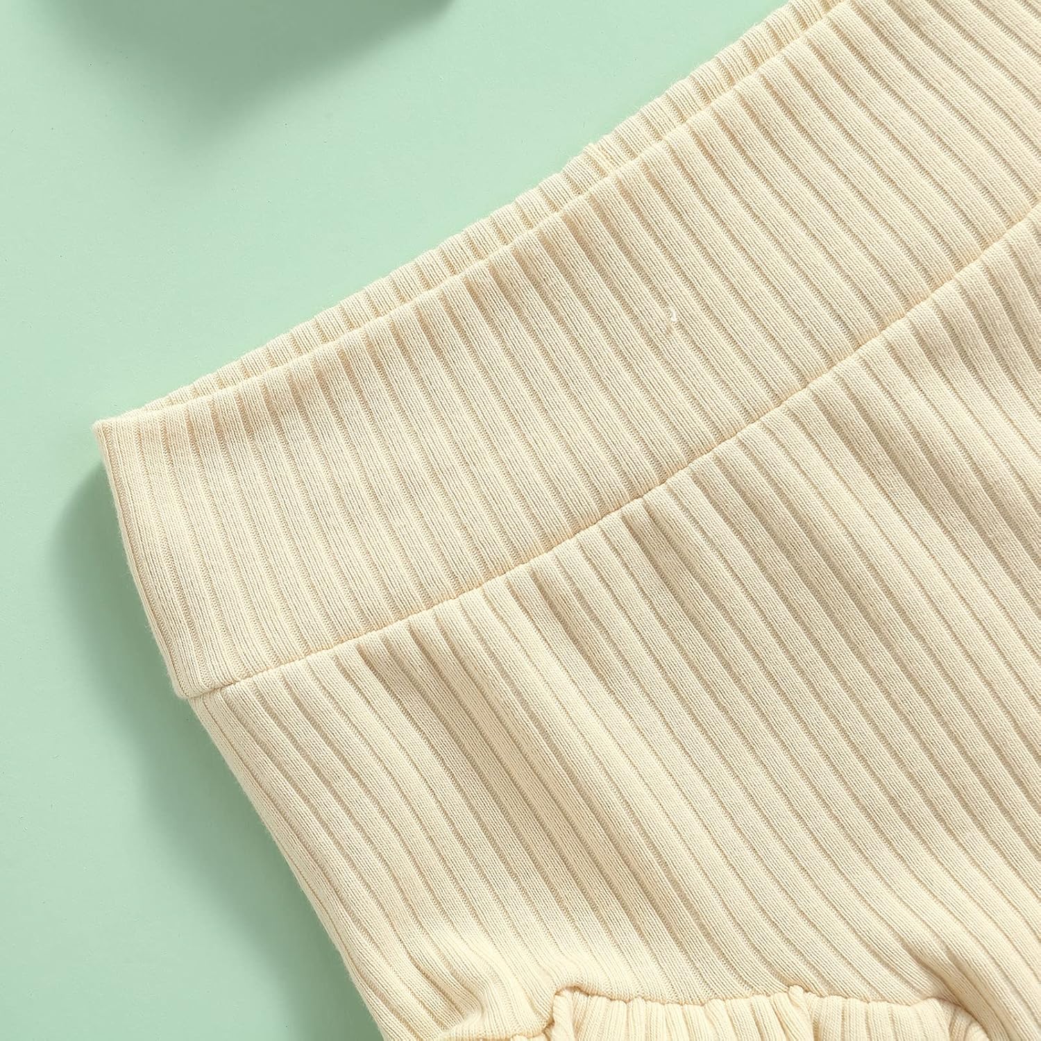 Lefyira - Soft Elastic Baby Bloomers with Ruffle Top